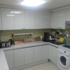 Отель Tomo Residence в номере