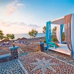 Отель Mediterranean Beach Palace Hotel Греция, Остров Санторини - отзывы, цены и фото номеров - забронировать отель Mediterranean Beach Palace Hotel онлайн пляж фото 2