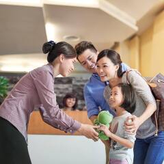 Отель PARKROYAL Serviced Suites Kuala Lumpur Малайзия, Куала-Лумпур - 1 отзыв об отеле, цены и фото номеров - забронировать отель PARKROYAL Serviced Suites Kuala Lumpur онлайн детские мероприятия