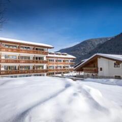 Отель Familienhotel Viktoria Монклассико парковка