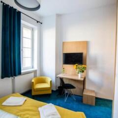 Отель Estate Center Rooms Wozna Познань комната для гостей фото 3