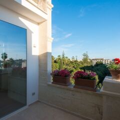 Отель Le Bifore Charming House Лечче