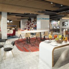Отель Aloft Madrid Gran Via гостиничный бар