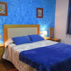 Отель Hostal Gudar Гудар комната для гостей фото 3