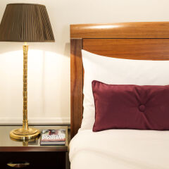 Hotel Bellevue Palace Bern сейф в номере