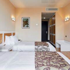 Отель Iveria Inn комната для гостей фото 7