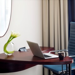 Movenpick Hotel & Apartments Bur Dubai удобства в номере фото 2