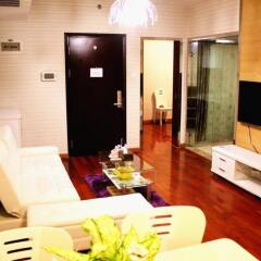 Апартаменты Shenzhen Haicheng Apartment комната для гостей фото 2