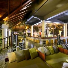 Отель Sofitel Mauritius L'Imperial Resort & Spa гостиничный бар