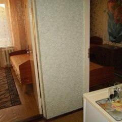 Гостиница Guest House Romanovykh Victoria в Анапе отзывы, цены и фото номеров - забронировать гостиницу Guest House Romanovykh Victoria онлайн Анапа удобства в номере фото 2