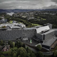Отель Quality Hotel Edvard Grieg Норвегия, Берген - отзывы, цены и фото номеров - забронировать отель Quality Hotel Edvard Grieg онлайн балкон