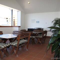 Central Brunswick Apartment Hotel питание