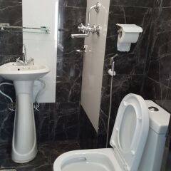 Отель BnB Royal Tourist House Непал, Катманду - отзывы, цены и фото номеров - забронировать отель BnB Royal Tourist House онлайн ванная фото 2