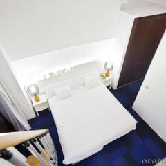 Отель Marquis Hotels Urban комната для гостей фото 5