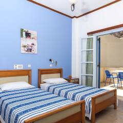 Akis Hotel комната для гостей