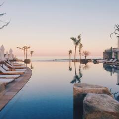 Отель Chileno Bay Resort & Residences Кабо-Сан-Лукас бассейн фото 3