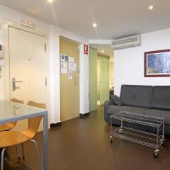 Отель Picasso Apartments Испания, Барселона - отзывы, цены и фото номеров - забронировать отель Picasso Apartments онлайн комната для гостей фото 2