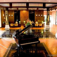Отель Alpina Phuket Nalina Resort & Spa Таиланд, Пхукет - 5 отзывов об отеле, цены и фото номеров - забронировать отель Alpina Phuket Nalina Resort & Spa онлайн интерьер отеля