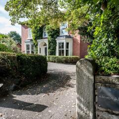 Eleven Didsbury Park Hotel парковка