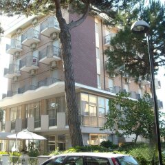 Hotel Haiti парковка