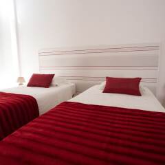 Отель Central Guest House Португалия, Понта-Делгада - отзывы, цены и фото номеров - забронировать отель Central Guest House онлайн комната для гостей фото 5