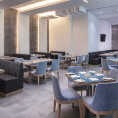 Отель Four Points by Sheraton Sharjah питание