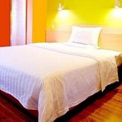 Отель 7 Days Inn Chongqing Fuling Nanmenshan Walk Street Branch комната для гостей