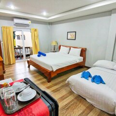 Отель Jomtien Beach Pool House комната для гостей фото 5