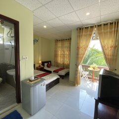 Отель Quynh Chau Homestay спа