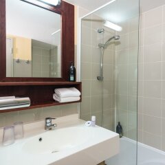 Отель Aparthotel Adagio Paris Montmartre ванная