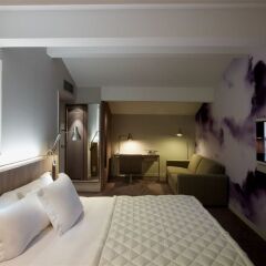 Отель Le Grand Balcon Hotel Франция, Тулуза - отзывы, цены и фото номеров - забронировать отель Le Grand Balcon Hotel онлайн сейф в номере