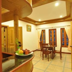 Отель Chalong Villa Resort and Spa Таиланд, Бухта Чалонг - отзывы, цены и фото номеров - забронировать отель Chalong Villa Resort and Spa онлайн спа