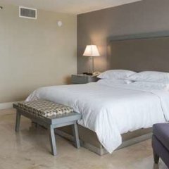 DoubleTree by Hilton Grand Hotel Biscayne Bay in Miami, United States of America from 269$, photos, reviews - zenhotels.com