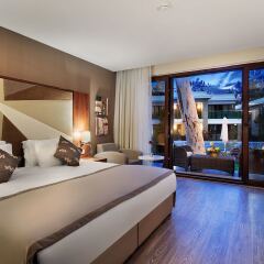 Отель Nirvana Lagoon Villas Suites & Spa комната для гостей