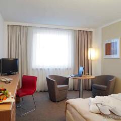 Отель Novotel Düsseldorf City West комната для гостей