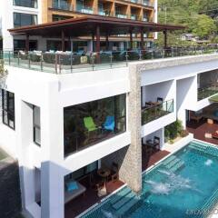 Отель U Zenmaya Phuket балкон