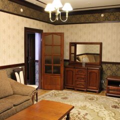 Гостиница Сенатор Украина, Трускавец - отзывы, цены и фото номеров - забронировать гостиницу Сенатор онлайн комната для гостей фото 2
