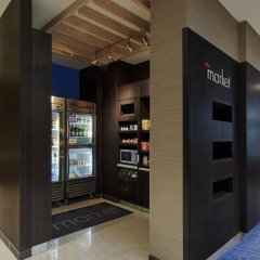 Отель Courtyard By Marriott Columbus West Колумбус банкомат