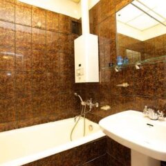 White Apartment in Saint Petersburg, Russia from 56$, photos, reviews - zenhotels.com bathroom photo 2