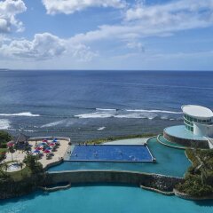 Отель Sheraton Laguna Resort Тамунинг бассейн фото 2