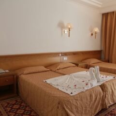 Отель Le Soleil Bella Vista - Couple and family only Монастир комната для гостей фото 3