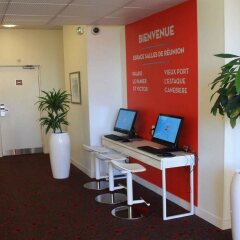 Отель Ibis Marseille Centre Gare Saint Charles банкомат