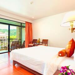 Отель Alpina Phuket Nalina Resort & Spa 4* Улучшенный номер с различными типами кроватей