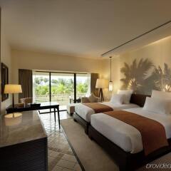 Отель Hilton Phuket Arcadia Resort and Spa комната для гостей фото 2
