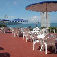 Panoramic Hotel Acapulco пляж