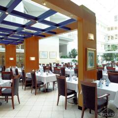 Отель Holiday Inn Oulu питание