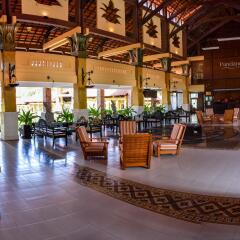 Отель Pandanus Resort бассейн