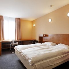 Отель Cornavin Швейцария, Женева - 4 отзыва об отеле, цены и фото номеров - забронировать отель Cornavin онлайн комната для гостей фото 4