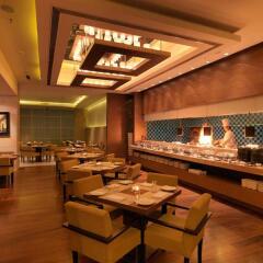 Отель Royal Orchid Central Jaipur питание фото 2