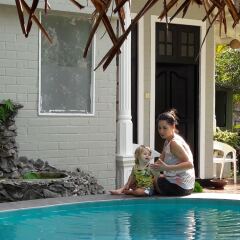 Отель Mihilaka Holiday Homes бассейн